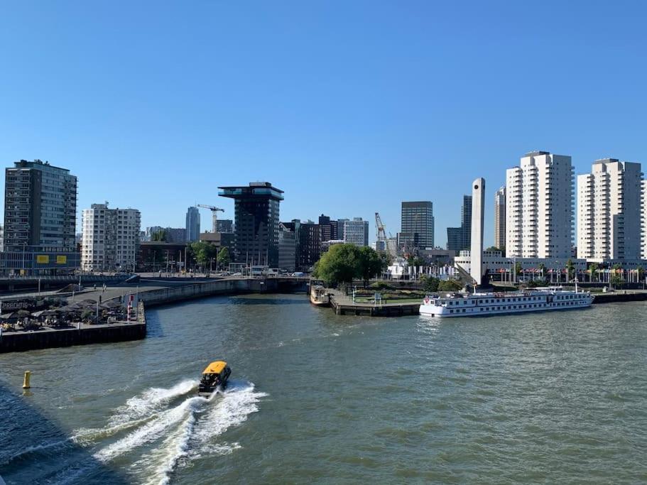 Stunning View Apt Free Parking Daire Rotterdam Dış mekan fotoğraf