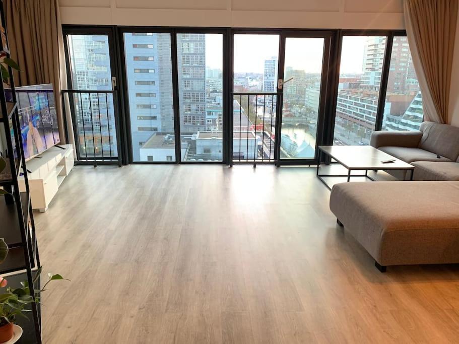 Stunning View Apt Free Parking Daire Rotterdam Dış mekan fotoğraf
