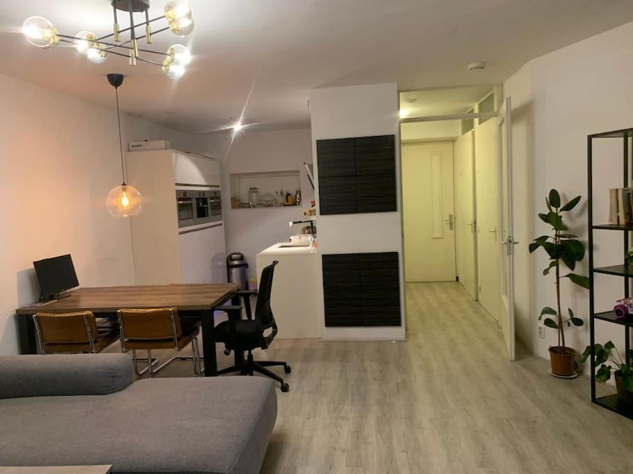 Stunning View Apt Free Parking Daire Rotterdam Dış mekan fotoğraf